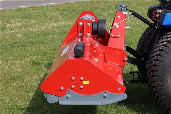 Grote foto kraffter klepelmaaier compact 175 hamer klepels agrarisch mechanisatie