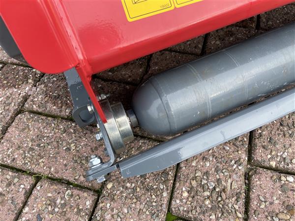 Grote foto kraffter klepelmaaier compact 155 hamer klepels agrarisch mechanisatie
