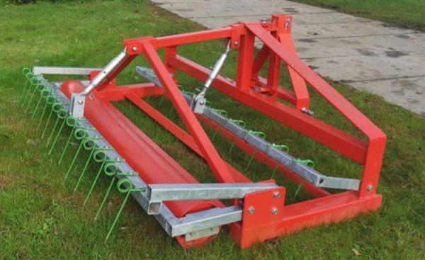 Grote foto kraffter bodemvlakker spoorvolgend 140 agrarisch mechanisatie
