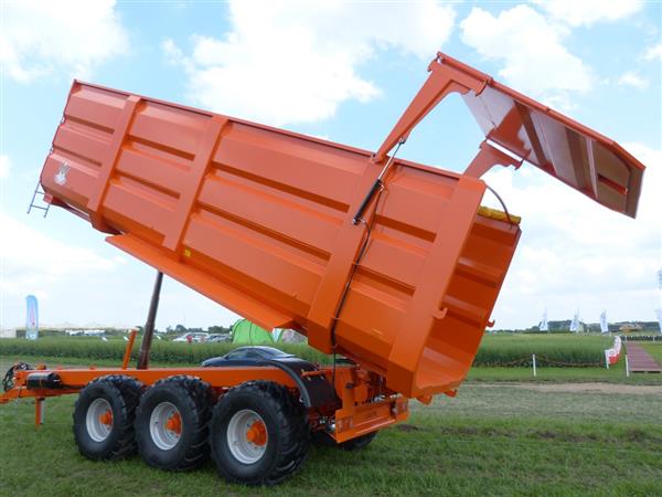Grote foto laumetris ptl 30 landbouwkipper agrarisch mechanisatie