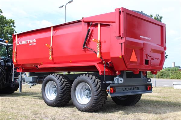 Grote foto laumetris ptl 12 landbouwkipper agrarisch mechanisatie