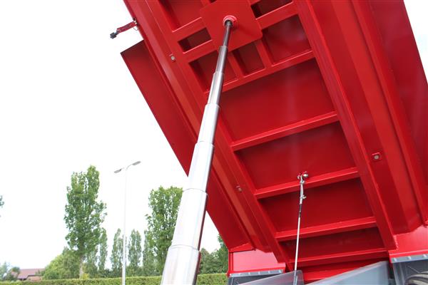 Grote foto laumetris ptl 12 landbouwkipper agrarisch mechanisatie