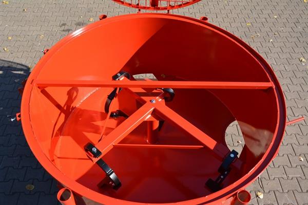 Grote foto kraffter voer mengmachine 800kg agrarisch mechanisatie