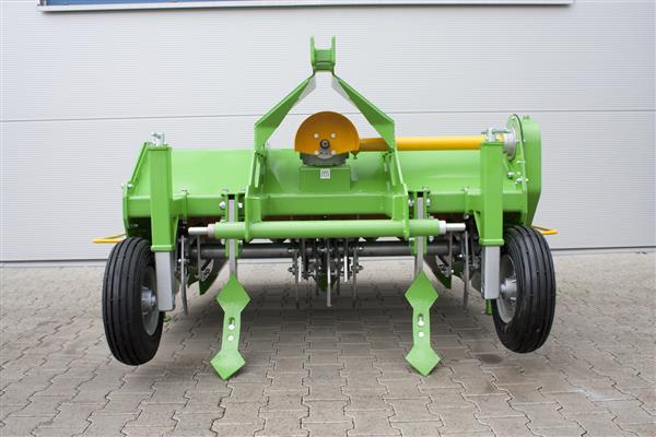 Grote foto bomet p520 rijenfrees 675 750mm agrarisch mechanisatie