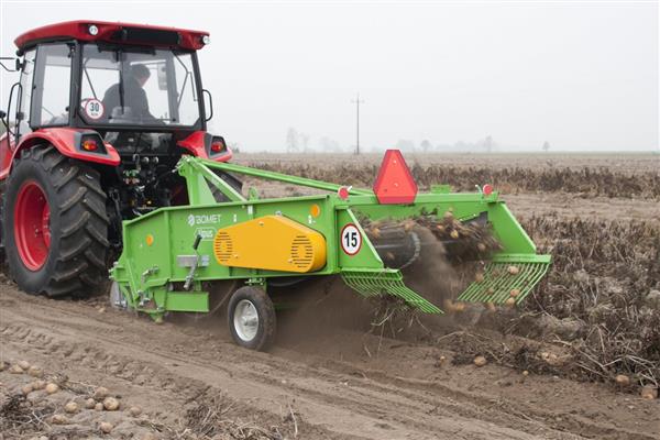Grote foto bomet aardappelrooimachine 2 rijen z656 agrarisch mechanisatie