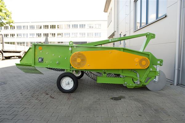 Grote foto bomet aardappelrooimachine 2 rijen z656 agrarisch mechanisatie