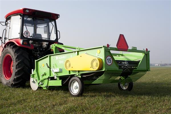 Grote foto bomet aardappelrooimachine 2 rijen z656 agrarisch mechanisatie