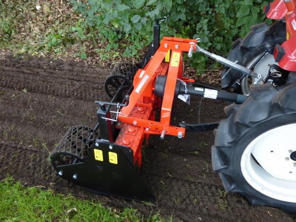 Grote foto onkruidfrees mgt 800 1000 1300 1500 1800 agrarisch mechanisatie