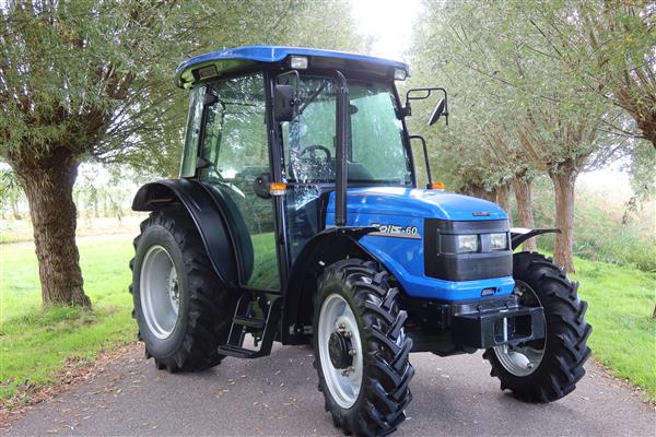 Grote foto solis 60 4wd cabine agrarisch tractoren