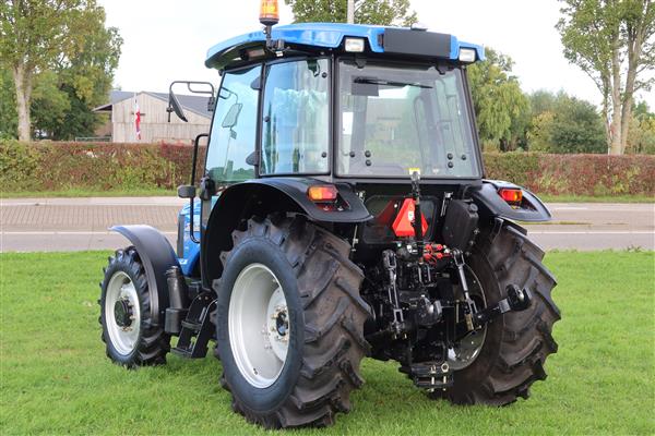 Grote foto solis 60 4wd cabine agrarisch tractoren