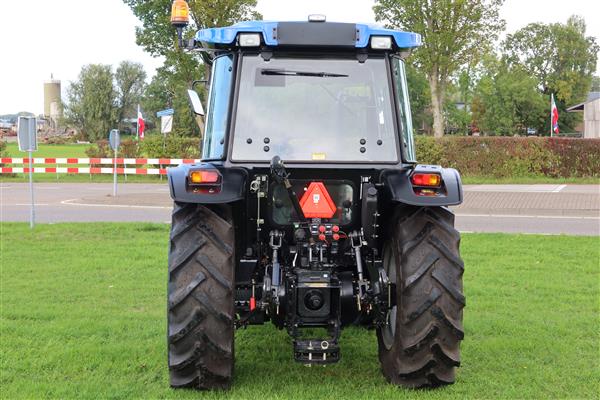 Grote foto solis 60 4wd cabine agrarisch tractoren