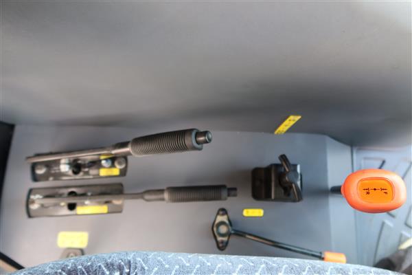 Grote foto solis 60 4wd cabine agrarisch tractoren