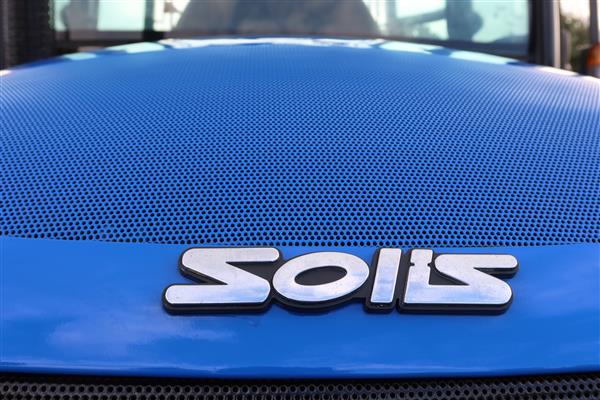 Grote foto solis 60 4wd cabine agrarisch tractoren