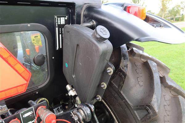 Grote foto solis 60 4wd cabine agrarisch tractoren