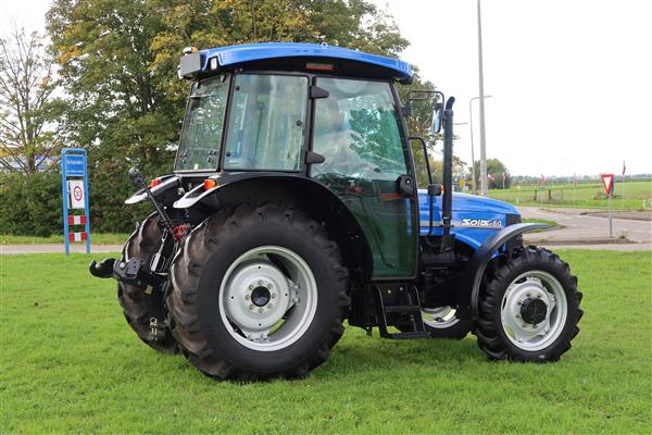 Grote foto solis 60 4wd cabine agrarisch tractoren