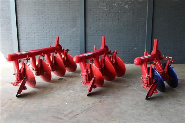 Grote foto kraffter schijvenploeg 5 schijf agrarisch mechanisatie