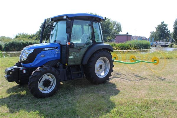 Grote foto kraffter acrobaathark tuin en terras grasmaaiers