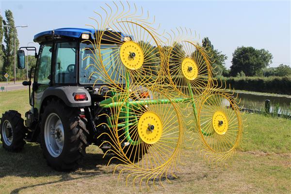 Grote foto kraffter acrobaathark tuin en terras grasmaaiers