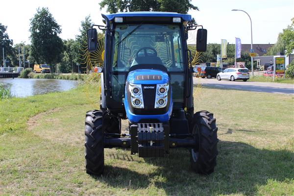 Grote foto kraffter acrobaathark tuin en terras grasmaaiers