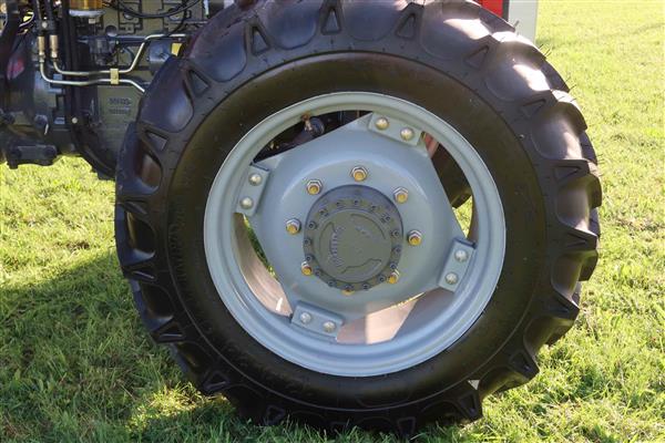 Grote foto massey ferguson tractor 385 4wd agrarisch tractoren