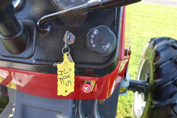 Grote foto massey ferguson tractor 385 4wd agrarisch tractoren