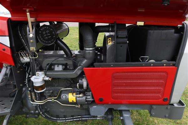 Grote foto massey ferguson 375 2wd agrarisch tractoren
