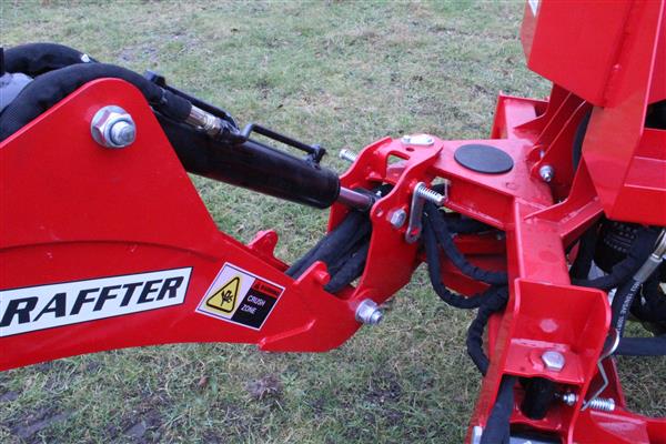 Grote foto kraffter graafkraan vast 225 agrarisch mechanisatie