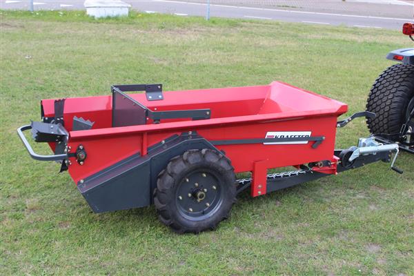 Grote foto mini mestverspreider wielaangedreven agrarisch mechanisatie