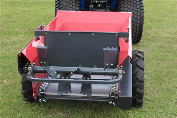 Grote foto mini mestverspreider wielaangedreven agrarisch mechanisatie
