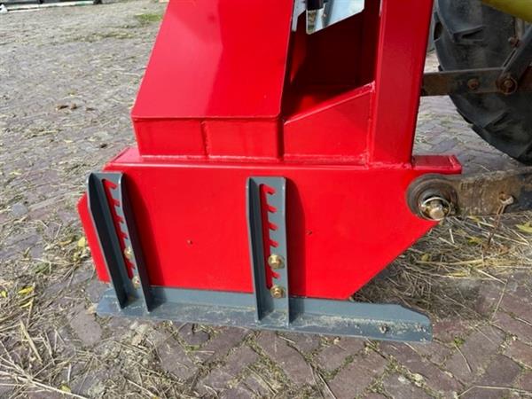 Grote foto kraffter haardhouthakselaar tr110 agrarisch mechanisatie