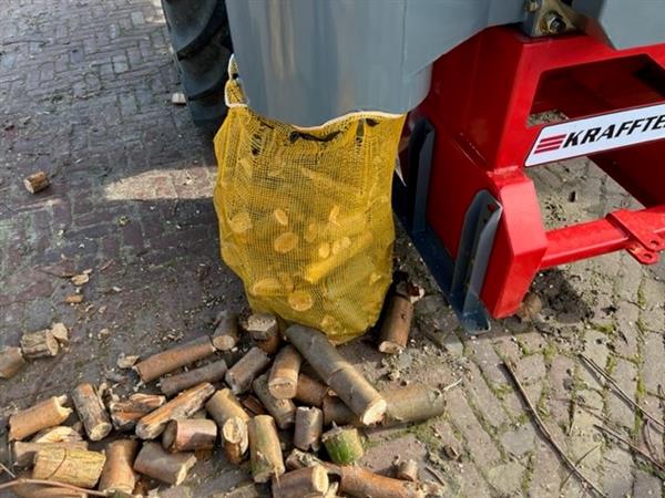 Grote foto kraffter haardhouthakselaar tr110 agrarisch mechanisatie