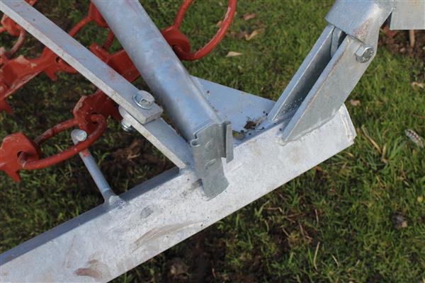 Grote foto weidesleep 8m 4rijen hydraulisch gegalvaniseerd agrarisch mechanisatie