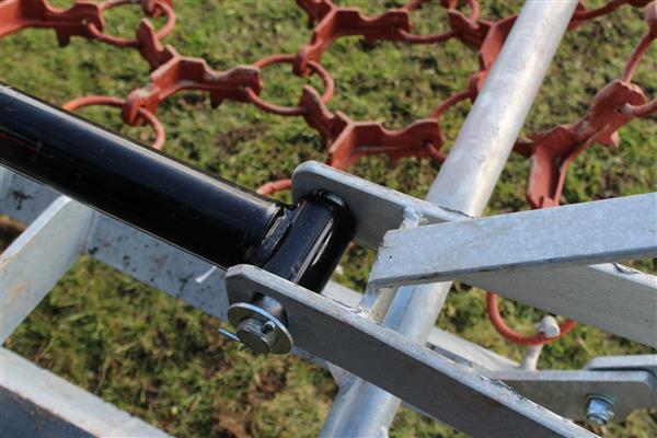 Grote foto weidesleep 8m 4rijen hydraulisch gegalvaniseerd agrarisch mechanisatie