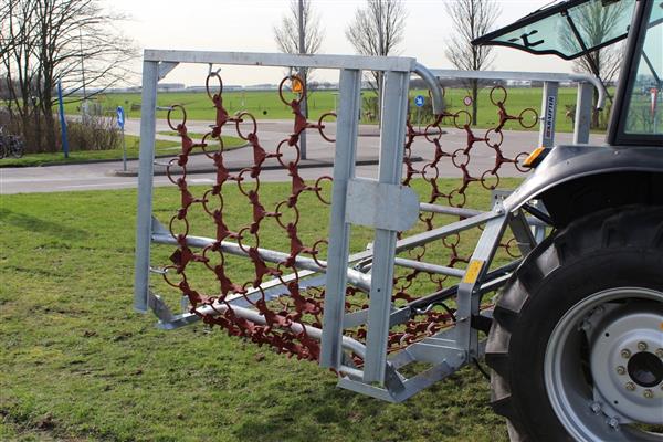 Grote foto weidesleep 8m 4rijen hydraulisch gegalvaniseerd agrarisch mechanisatie