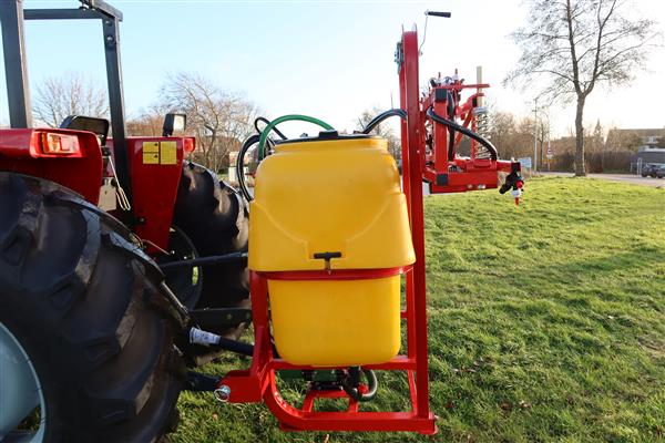 Grote foto kraffter veldspuit 6m boom en 400l tank agrarisch mechanisatie
