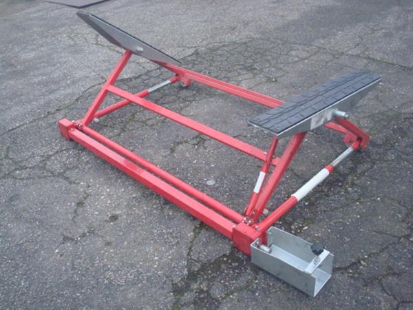Grote foto mobiele mechanische autolift 1 5t 550mm mw tools auto diversen gereedschap