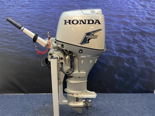 Grote foto honda 30 pk buitenboordmotor artnr. 3695 langstaart watersport en boten buiten en binnenboordmotoren