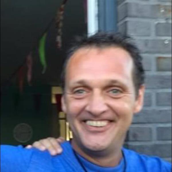 Grote foto man zoekt vrouw erotiek man zoekt vrouwelijke sekspartner