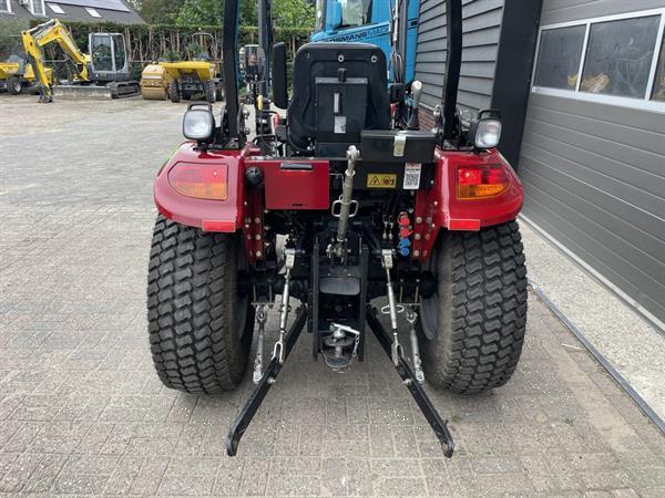 Grote foto knegt 304g2e minitractor electrisch 45pk optie frontlader agrarisch tractoren