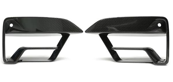 Grote foto dit betreft een set bmw f90 m5 lci carbon voorbumper lucht happen cover canard auto onderdelen tuning en styling
