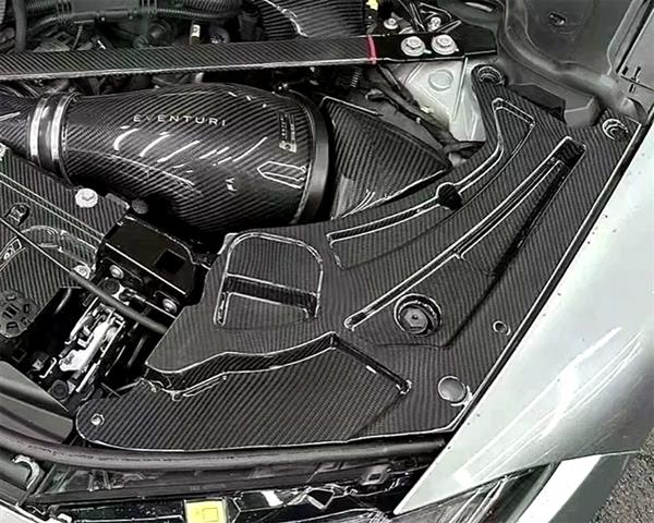 Grote foto bmw g80 g81 m3 g82 g83 m4 carbon motorruimte koplamp afdekking auto onderdelen tuning en styling