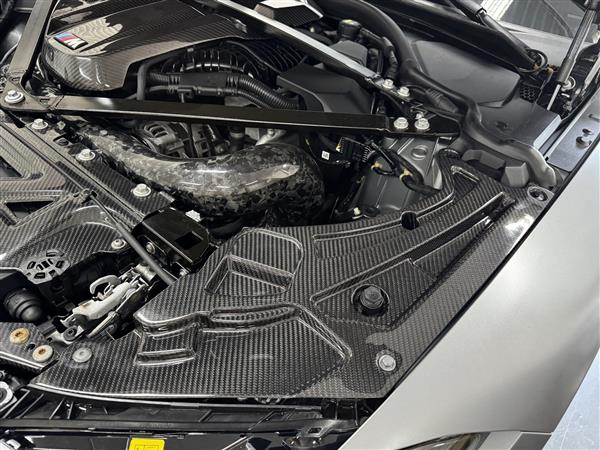 Grote foto bmw g80 g81 m3 g82 g83 m4 carbon motorruimte koplamp afdekking auto onderdelen tuning en styling