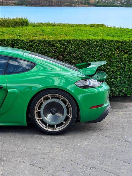 Grote foto porsche 718 cayman gt4 spyder carbon aero velg disc auto onderdelen tuning en styling