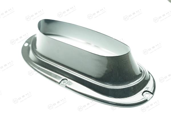 Grote foto dit betreft een ferrari f8 tributo carbon motorkap luchthapper inlaat duct auto onderdelen tuning en styling