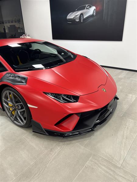 Grote foto lamborghini huracan performante carbon voorlip splitter auto onderdelen tuning en styling
