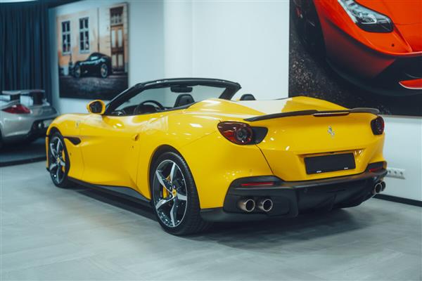 Grote foto ferrari portofino carbon kofferbak spoiler lip auto onderdelen tuning en styling
