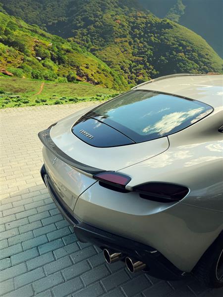 Grote foto ferrari roma carbon kofferbak spoiler lip auto onderdelen tuning en styling