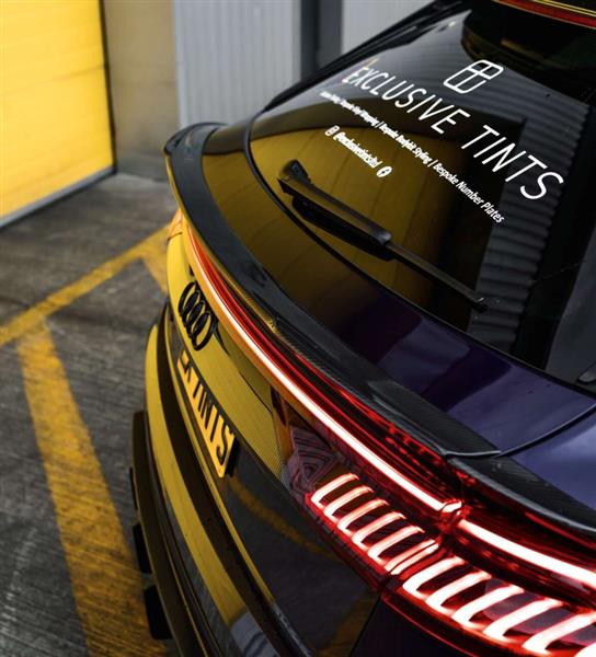 Grote foto audi rsq8 carbon kofferbak middel spoiler auto onderdelen tuning en styling