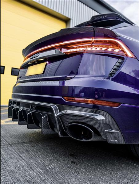 Grote foto audi rsq8 carbon diffuser trekhaak auto onderdelen tuning en styling
