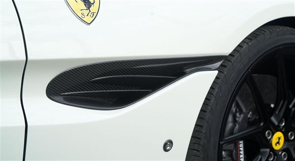 Grote foto ferrari portofino portofino m carbon zijscherm lucht happers auto onderdelen tuning en styling